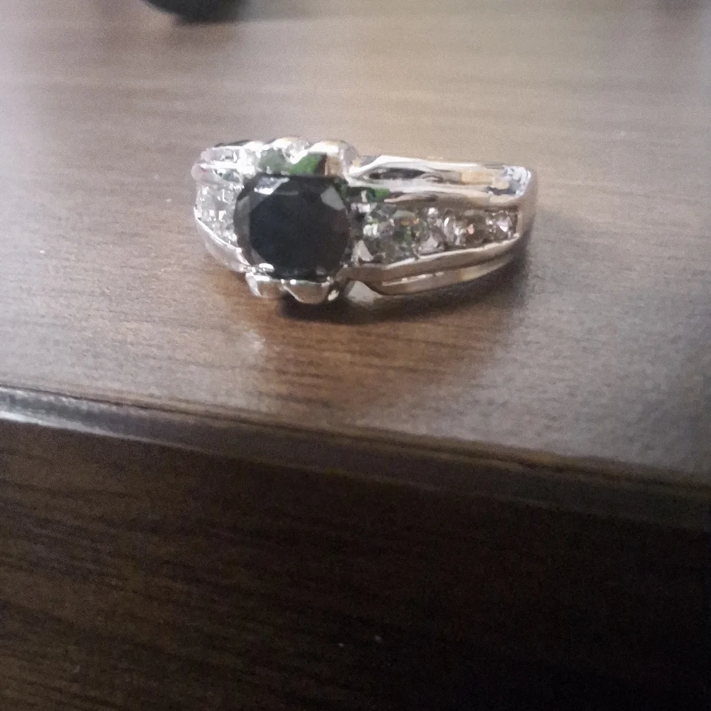 Swarovski Crystal Elements Silver and Black Gemstone Ring
